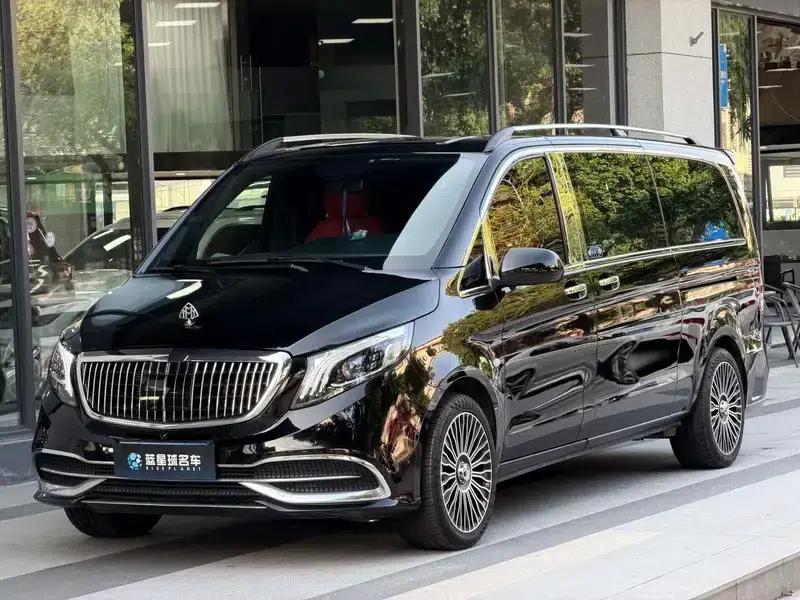 2021 Nissan Vito 2.0T Business Edition 9-seater — миниатюра 1