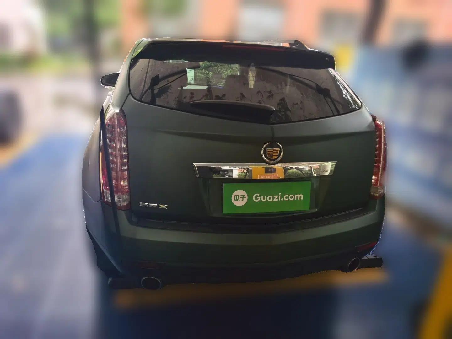Cadillac SRX 2014 3.0L Leading Model — миниатюра 5