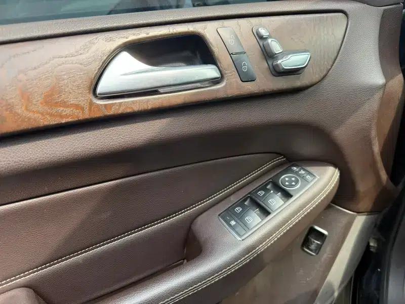Mercedes-Benz GLE (Imported) 2016 GLE 320 4MATIC Luxury — миниатюра 13