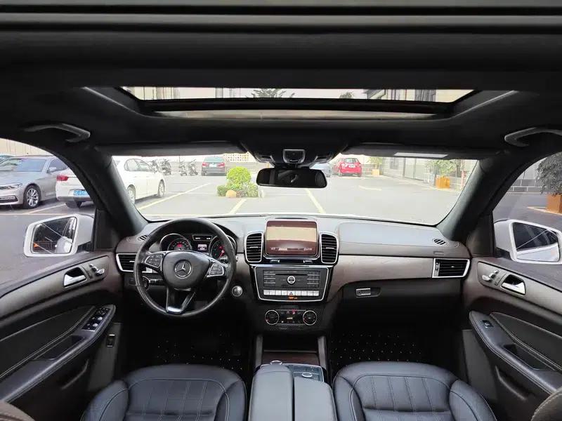 Mercedes-Benz GLE (Imported) 2018 GLE 400 4MATIC Limited Edition — миниатюра 18