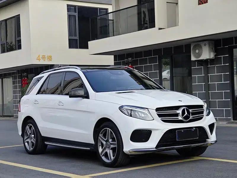 Mercedes-Benz GLE (Imported) 2018 GLE 400 4MATIC Limited Edition — миниатюра 3