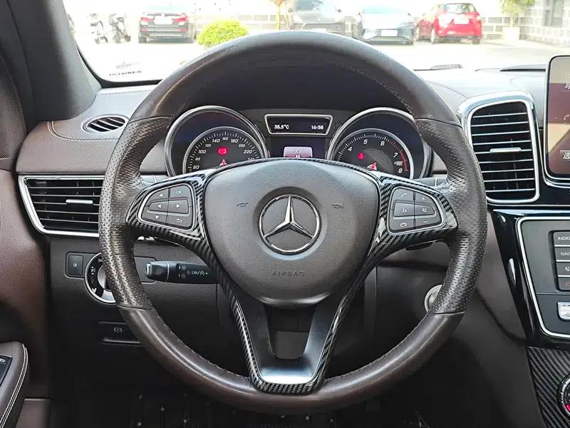 Mercedes-Benz GLE (Imported) 2018 GLE 400 4MATIC Limited Edition — миниатюра 21
