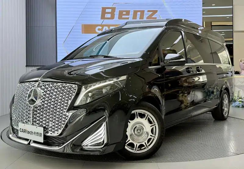 2024 Mercedes-Benz V-Class 2.0T Automatic Rear-Wheel Drive 7-Seater Factory Custom Edition — миниатюра 1