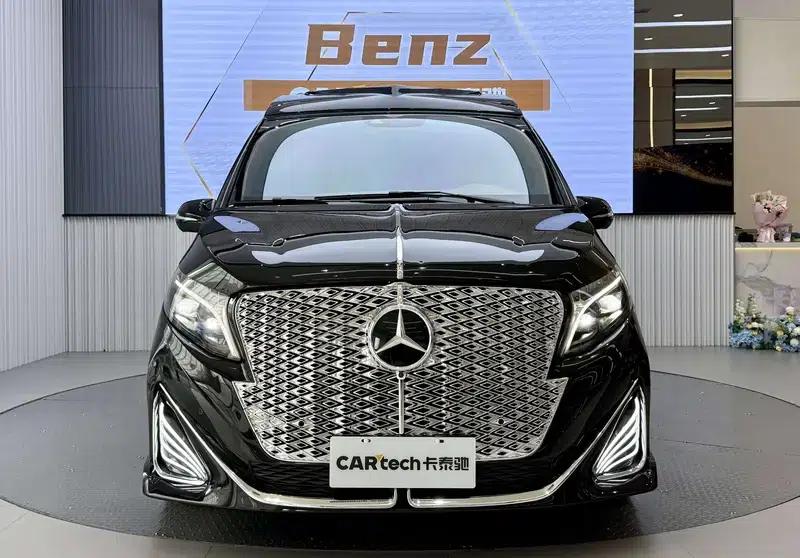 2024 Mercedes-Benz V-Class 2.0T Automatic Rear-Wheel Drive 7-Seater Factory Custom Edition — миниатюра 2