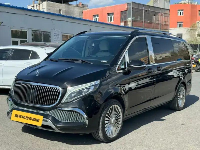 Mercedes-Benz V-Class 2018 V 260 Navigator Edition (China V Emission Standard) — миниатюра 1