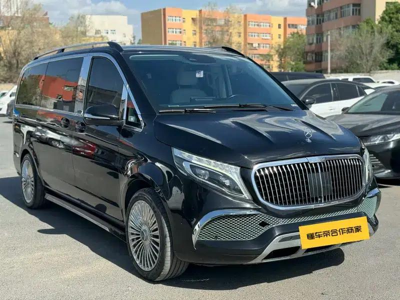 Mercedes-Benz V-Class 2018 V 260 Navigator Edition (China V Emission Standard) — миниатюра 3