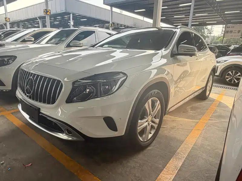 2016 Mercedes-Benz GLA 200 Dynamic — миниатюра 1