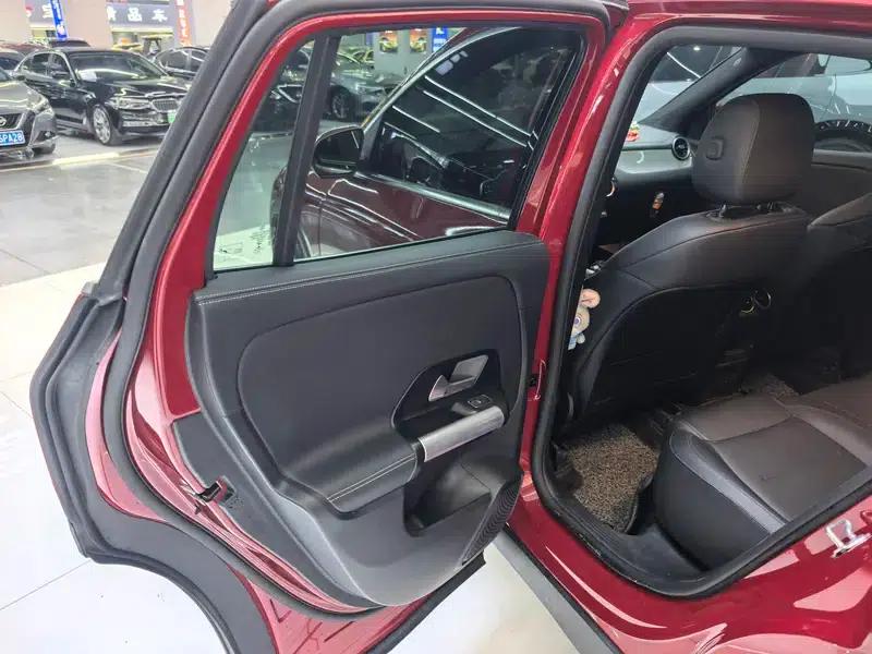2023 Mercedes-Benz GLA 200 — миниатюра 20