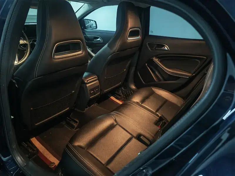 2015 Mercedes-Benz GLA 220 4MATIC Fashion Edition — миниатюра 11