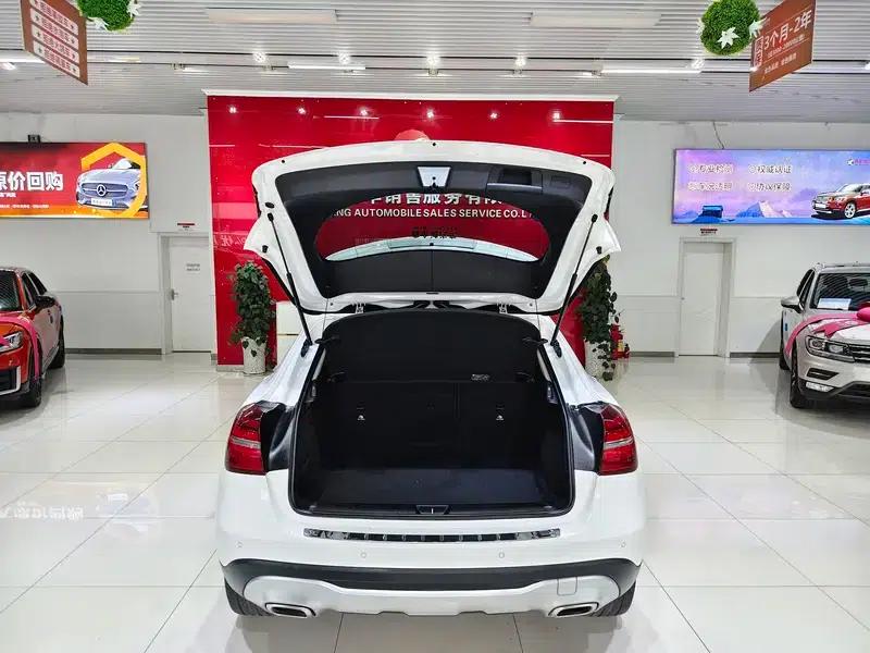 2017 Mercedes-Benz GLA 200 Fashion Edition — миниатюра 17