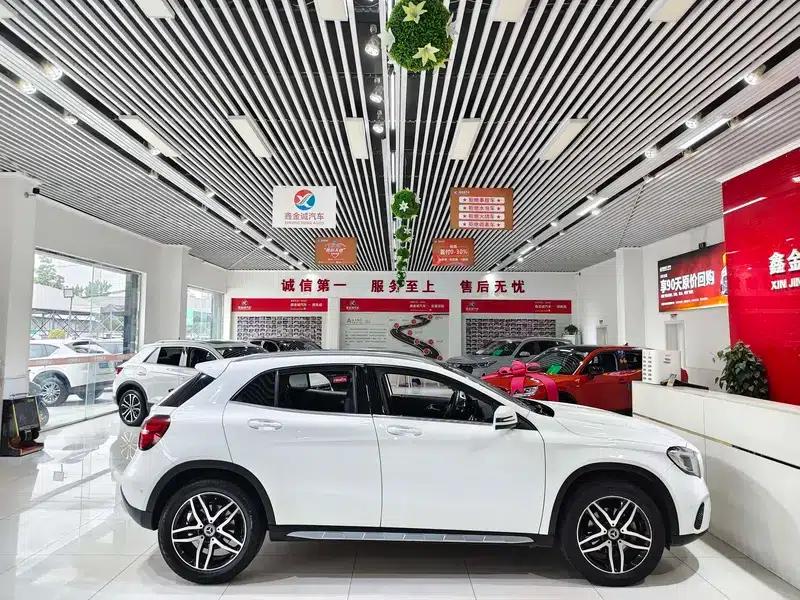 2017 Mercedes-Benz GLA 200 Fashion Edition — миниатюра 8
