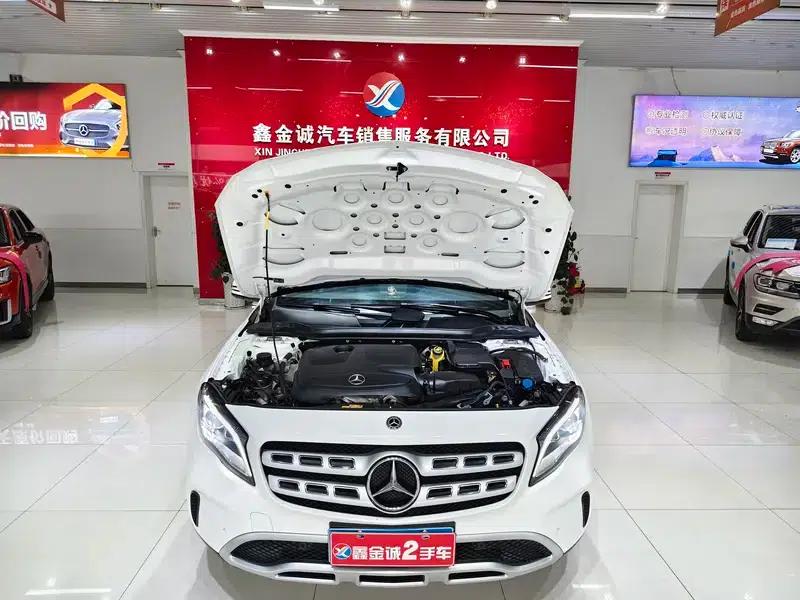 2017 Mercedes-Benz GLA 200 Fashion Edition — миниатюра 10