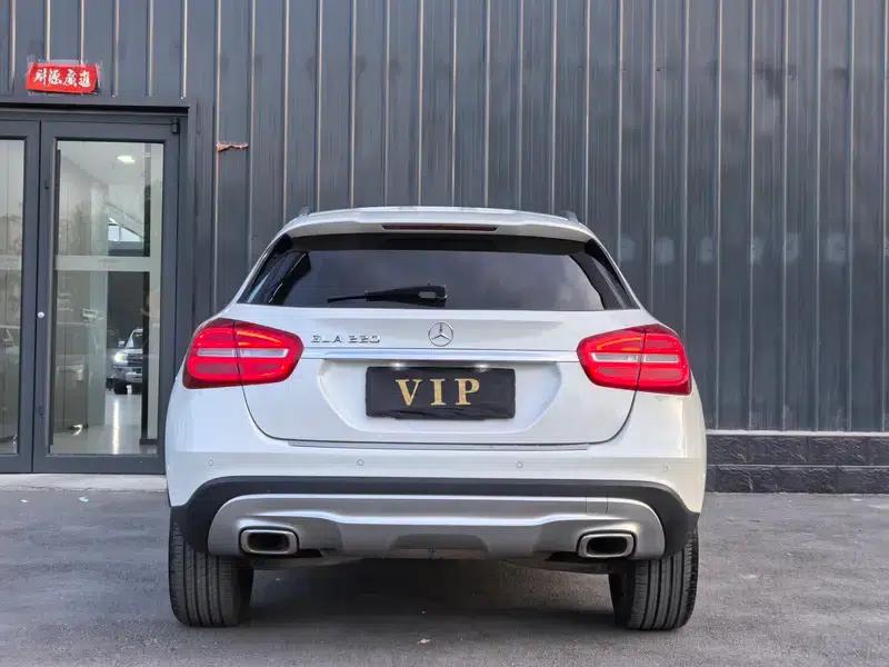 2015 Mercedes-Benz GLA 220 4MATIC Luxury — миниатюра 5