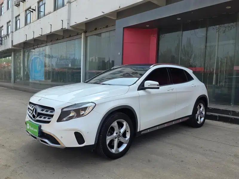 2017 Mercedes-Benz GLA 200 Dynamic — миниатюра 1