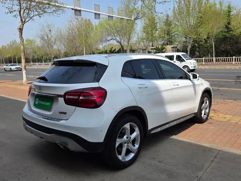 2017 Mercedes-Benz GLA 200 Dynamic — миниатюра 6