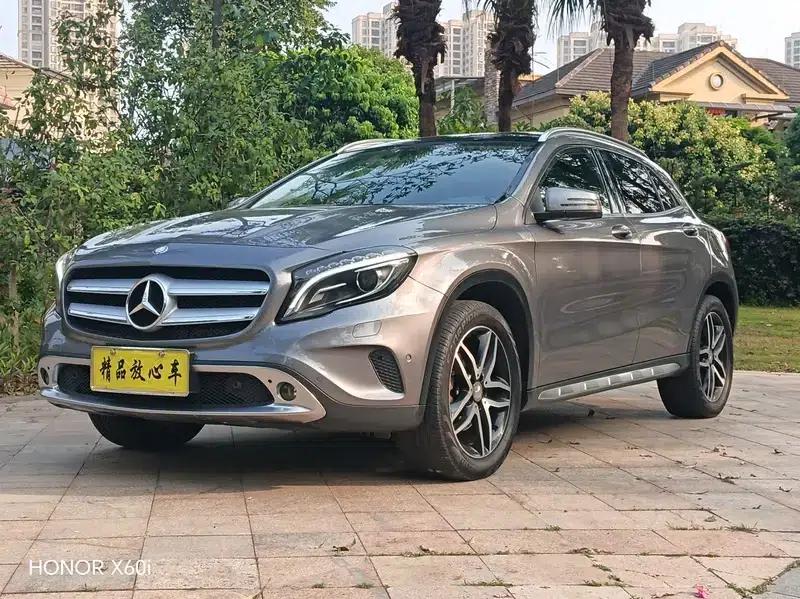 2015 Mercedes-Benz GLA 200 Fashion Edition — миниатюра 1