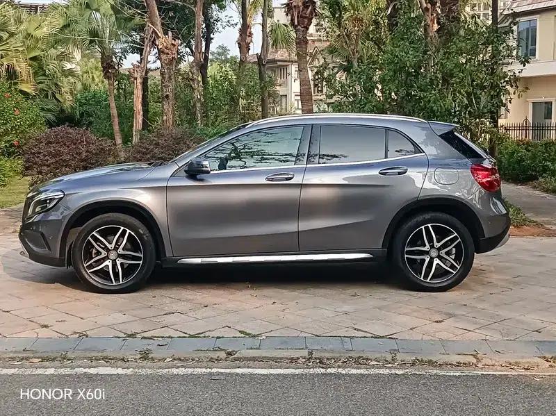 2015 Mercedes-Benz GLA 200 Fashion Edition — миниатюра 4
