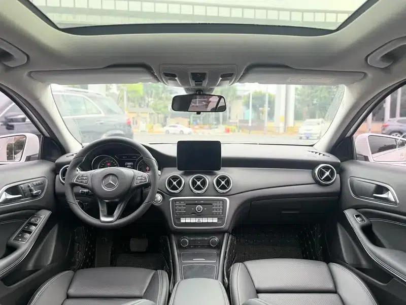 2017 Mercedes-Benz GLA 200 Fashion Edition — миниатюра 11