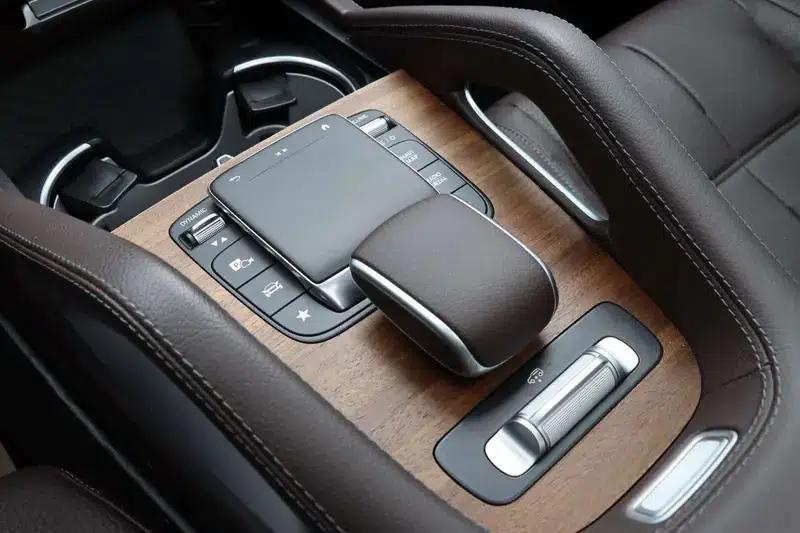 Mercedes-Benz GLS 2023 Facelift GLS 450 4MATIC Luxury — миниатюра 14