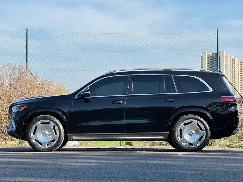 Mercedes-Benz GLS 2023 3.0T Automatic 4WD 7-Seater (Parallel Import) — миниатюра 3
