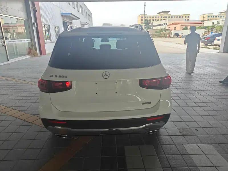 2021 Mercedes-Benz GLB 200 Dynamic — миниатюра 4