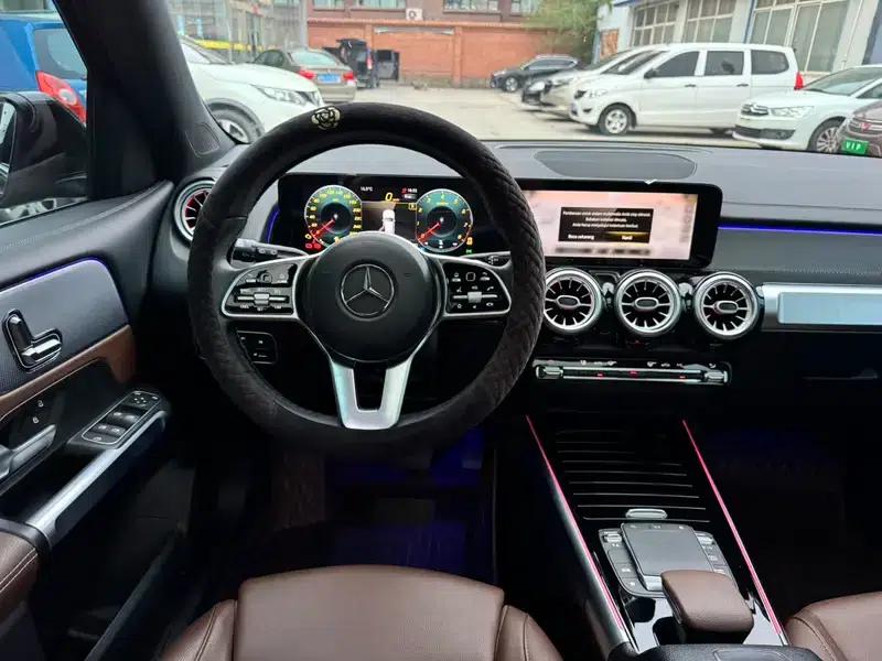 Mercedes-Benz GLB 2023 Fashion Edition — миниатюра 12