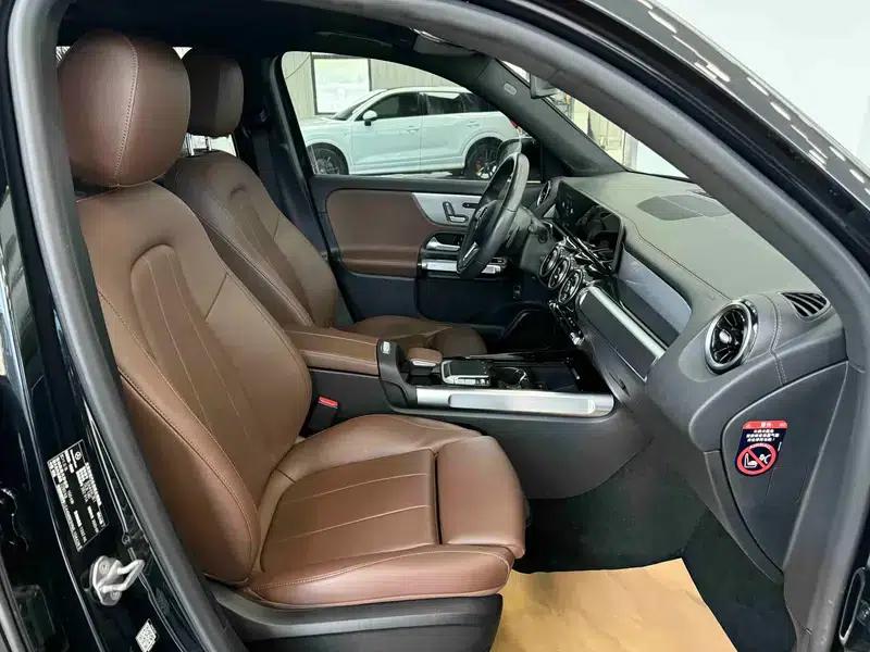 2020 Mercedes-Benz GLB 180 Fashion Edition — миниатюра 20