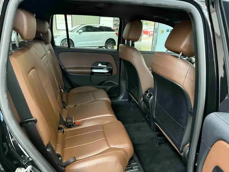 2020 Mercedes-Benz GLB 180 Fashion Edition — миниатюра 21