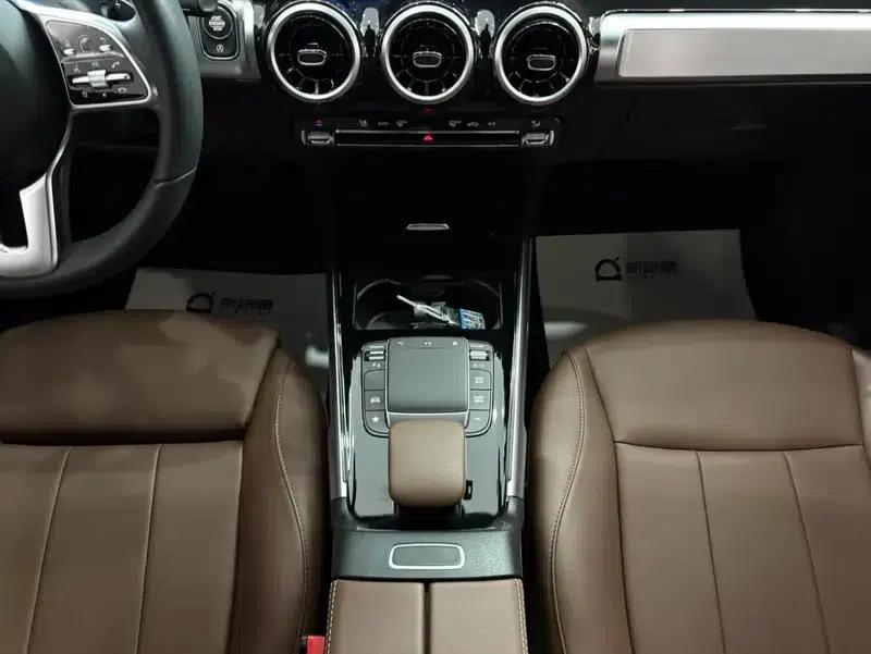 2023 Mercedes-Benz GLB 200 Dynamic — миниатюра 6