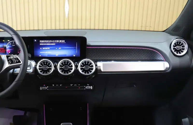 Mercedes-Benz GLB 2024 Facelift GLB 220 Fashion Model — миниатюра 9