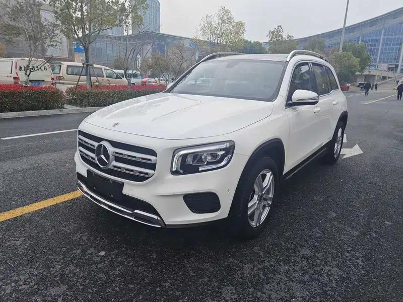 Mercedes-Benz GLB 2023 Fashion Edition — миниатюра 1