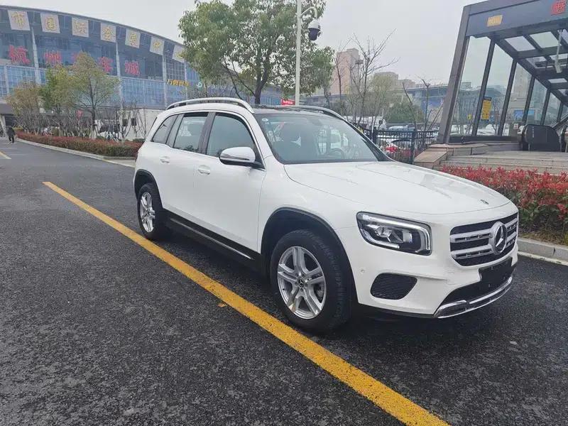 Mercedes-Benz GLB 2023 Fashion Edition — миниатюра 3