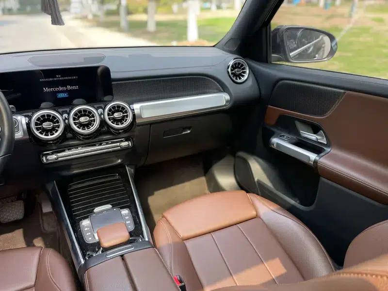 Mercedes-Benz GLB 2022 Facelift GLB 200 Fashion Model — миниатюра 16