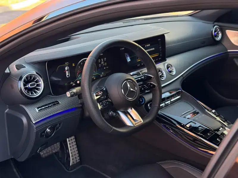 2019 AMG GT 63 S 4MATIC+ four-door coupe — миниатюра 17