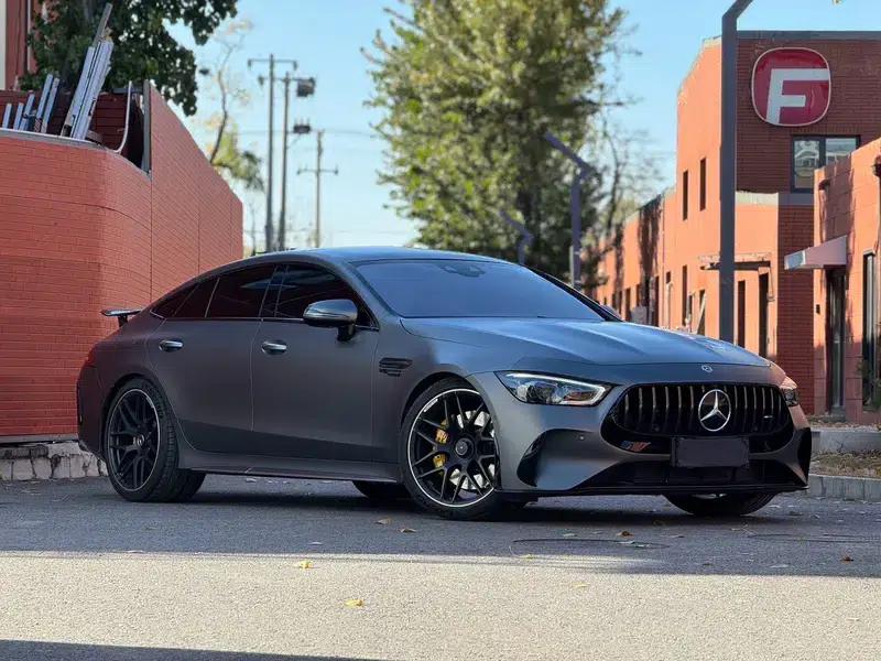 2019 AMG GT 63 S 4MATIC+ four-door coupe — миниатюра 3