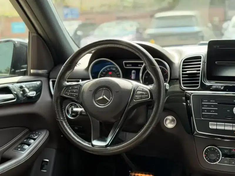 2017 Mercedes-Benz GLE AMG 3.0T Automatic 4WD 5-seater (Parallel Import) — миниатюра 16