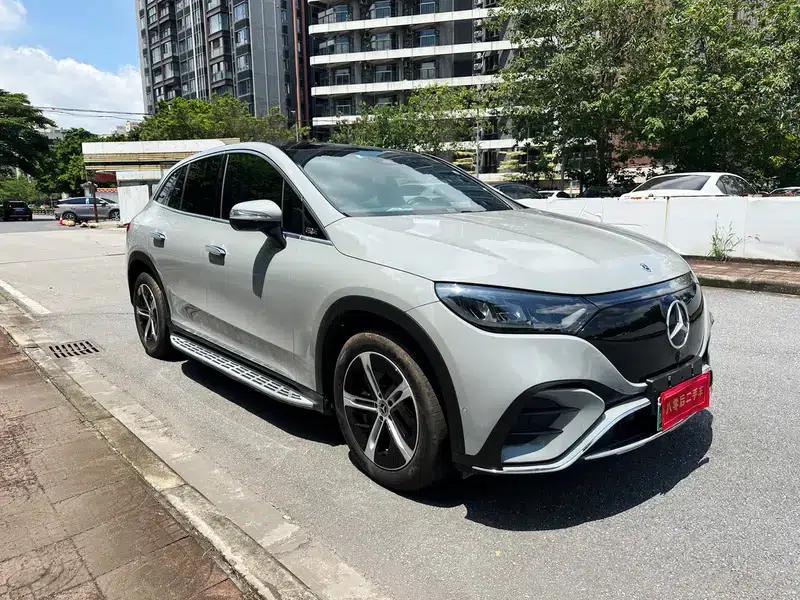2023 Mercedes-Benz EQE SUV 350 4MATIC Pioneer Edition — миниатюра 3