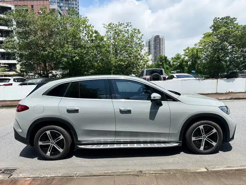 2023 Mercedes-Benz EQE SUV 350 4MATIC Pioneer Edition — миниатюра 8