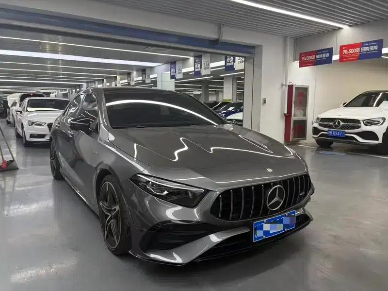 2025 Mercedes-Benz A-Class AMG A 35 L 4MATIC — миниатюра 3