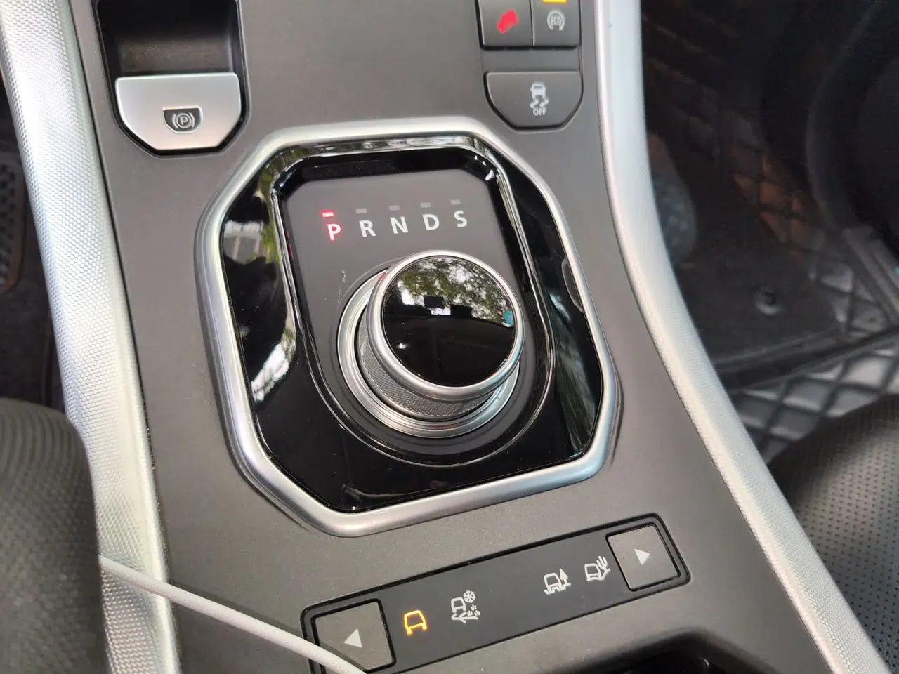 Land Rover Range Evoque 2014 2.0T 5-Door Ignite Edition — миниатюра 14