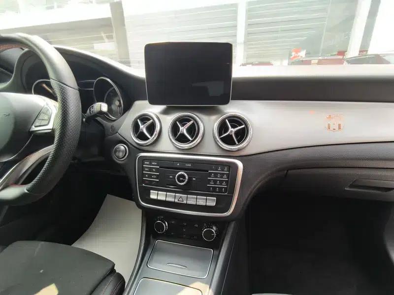 Mercedes-Benz CLA (Imported) 2018 CLA 220 4MATIC — миниатюра 6