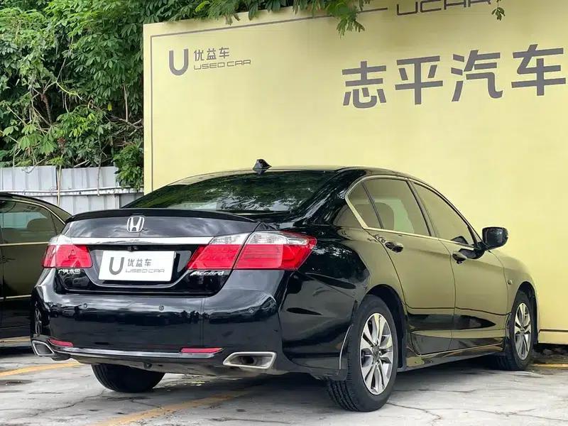 2015 Honda Accord 2.0L LX Comfort Edition — миниатюра 6