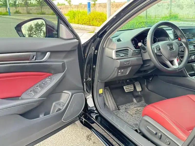 Accord 2022 260TURBO Phantom Night Premium Edition — миниатюра 22