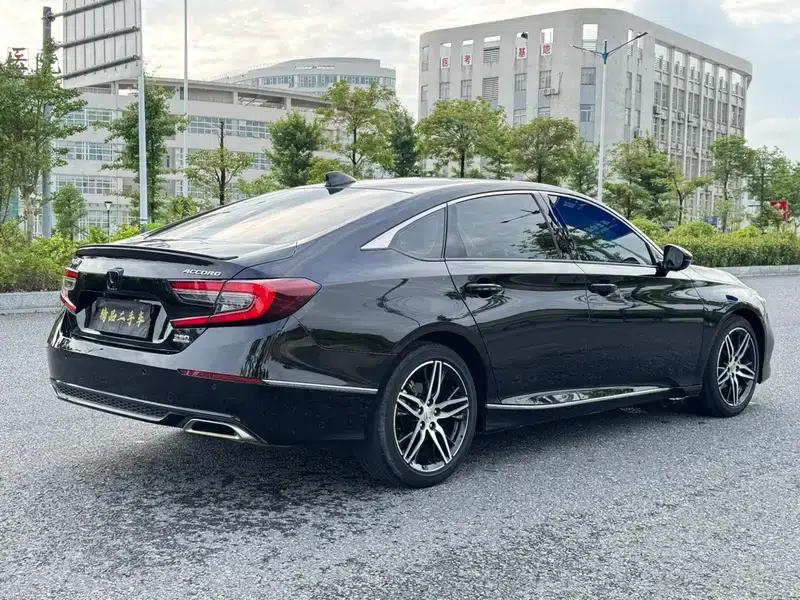 Accord 2022 260TURBO Phantom Night Premium Edition — миниатюра 6