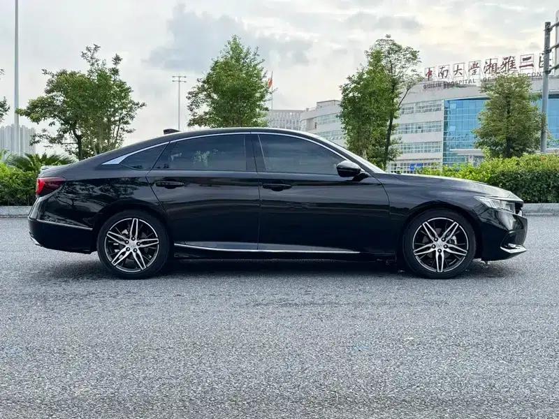 Accord 2022 260TURBO Phantom Night Premium Edition — миниатюра 7