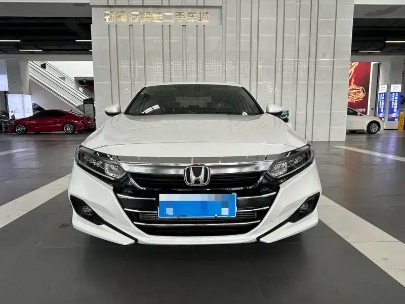 2022 Honda Accord 260TURBO Luxury Edition — миниатюра 2