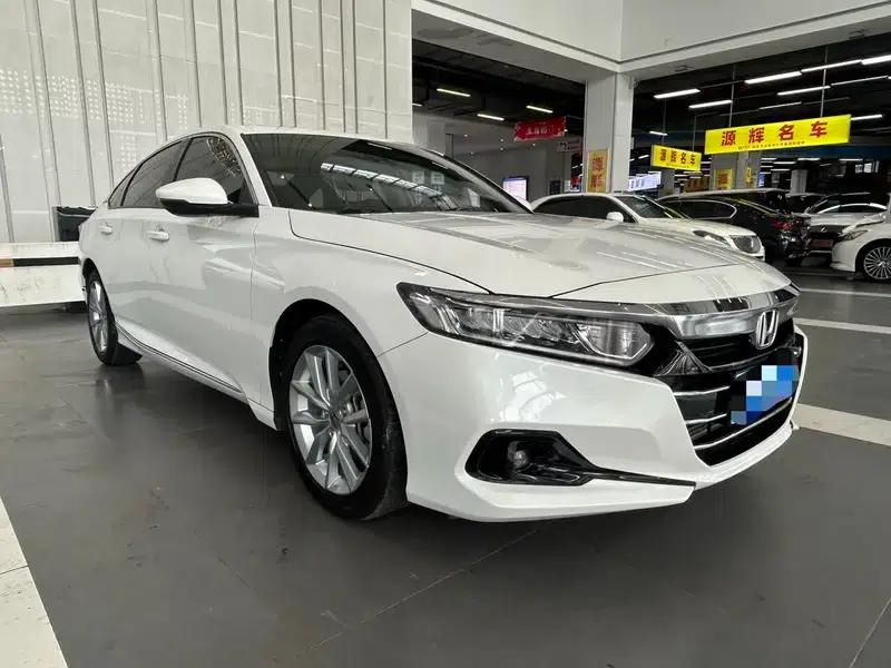 2022 Honda Accord 260TURBO Luxury Edition — миниатюра 3