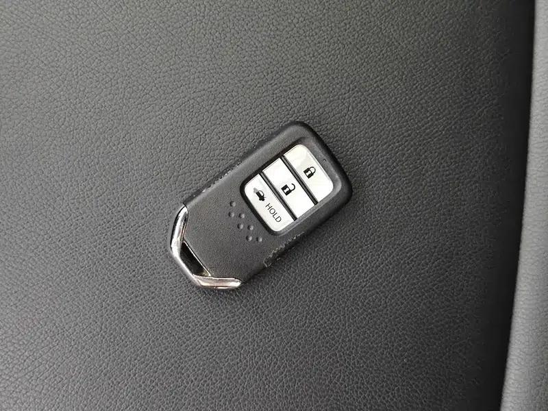 2022 Honda Accord 260TURBO Luxury Edition — миниатюра 11