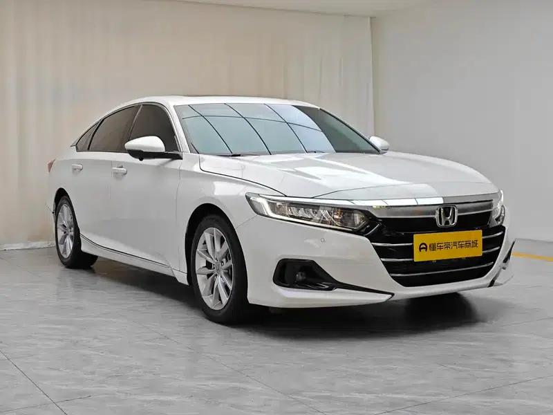 2022 Honda Accord 260TURBO Luxury Edition — миниатюра 3