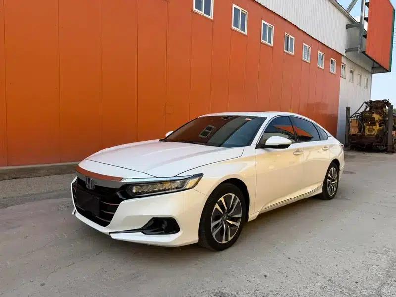 2022 Honda Accord Hybrid 2.0L Elite Edition — миниатюра 1